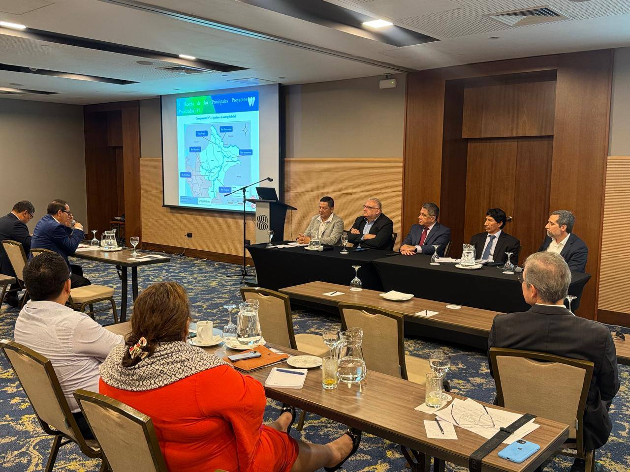 "GOREL presenta en foro para impulsar proyectos de alto impacto en Loreto"
