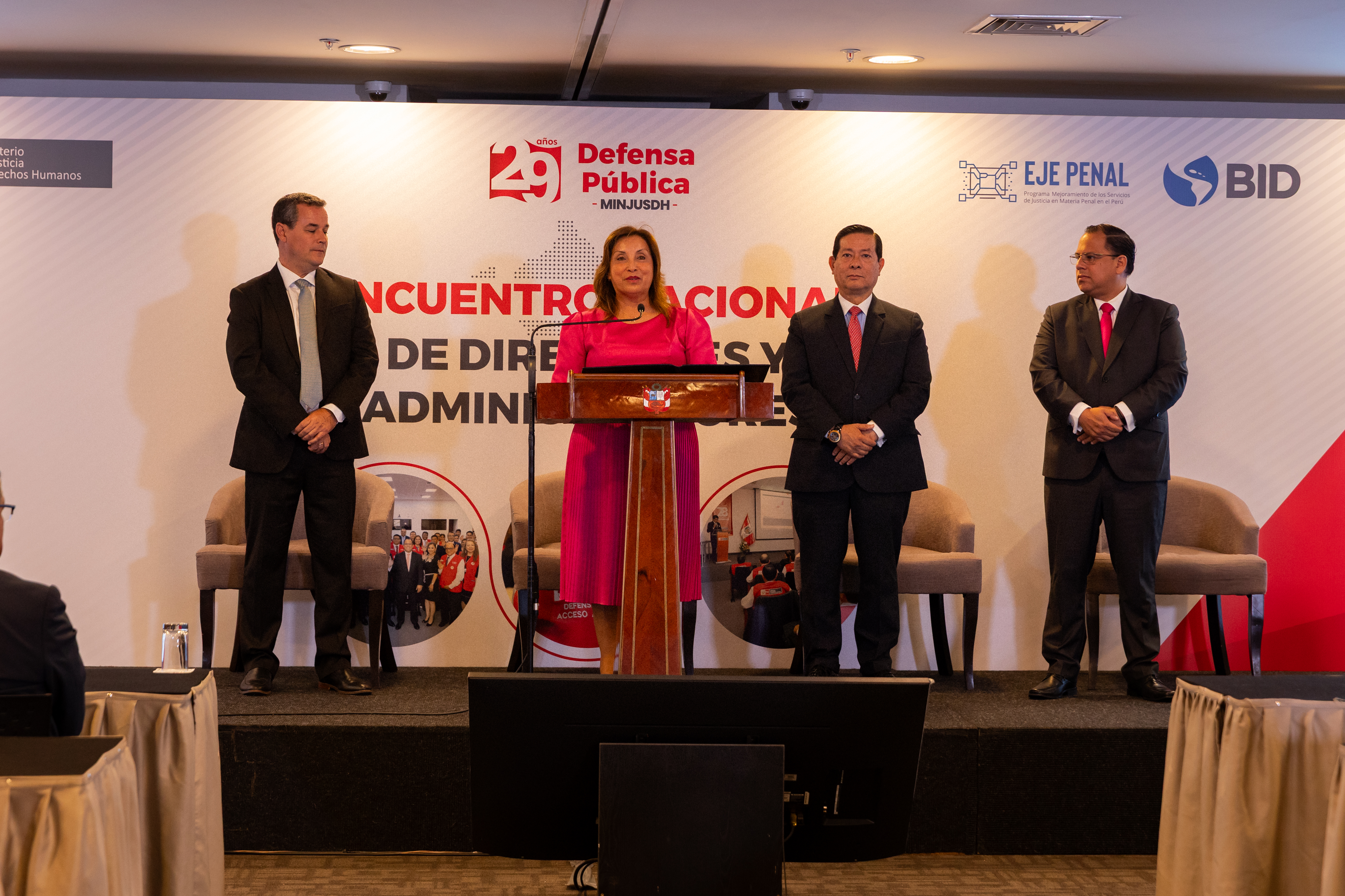 Presidenta de la República Dina Boluarte participó de la ceremonia de inauguración del Encuentro Nacional de Directores y Administradores de Defensa Pública
