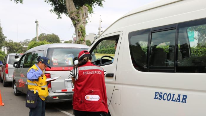 ¡Tome nota, padre de familia! Sepa cómo identificar un servicio de movilidad escolar seguro para sus hijos