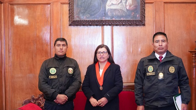 Presidenta de la Corte de Cusco recibió la visita del Jefe de Área de la Policía Judicial