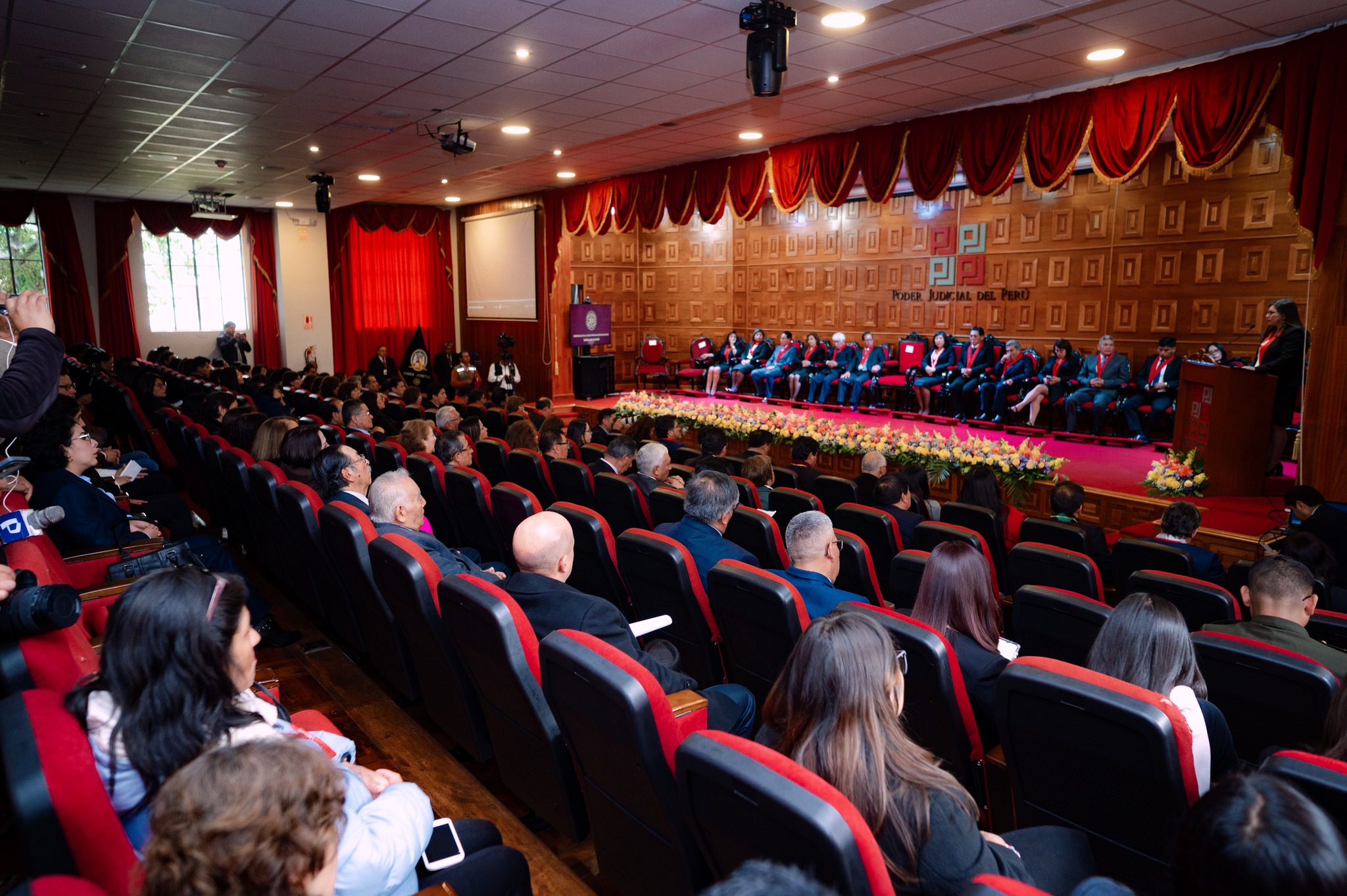 Presidenta del Poder Judicial preside ceremonia por el Bicentenario de la Corte Superior de Justicia de Cusco
