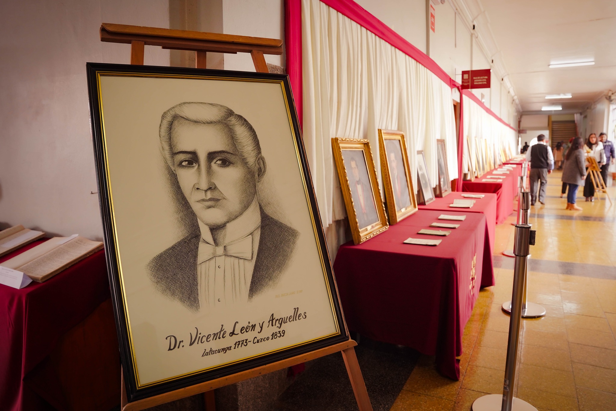 Corte Superior de Justicia de Cusco realizo exhibición de documentos históricos