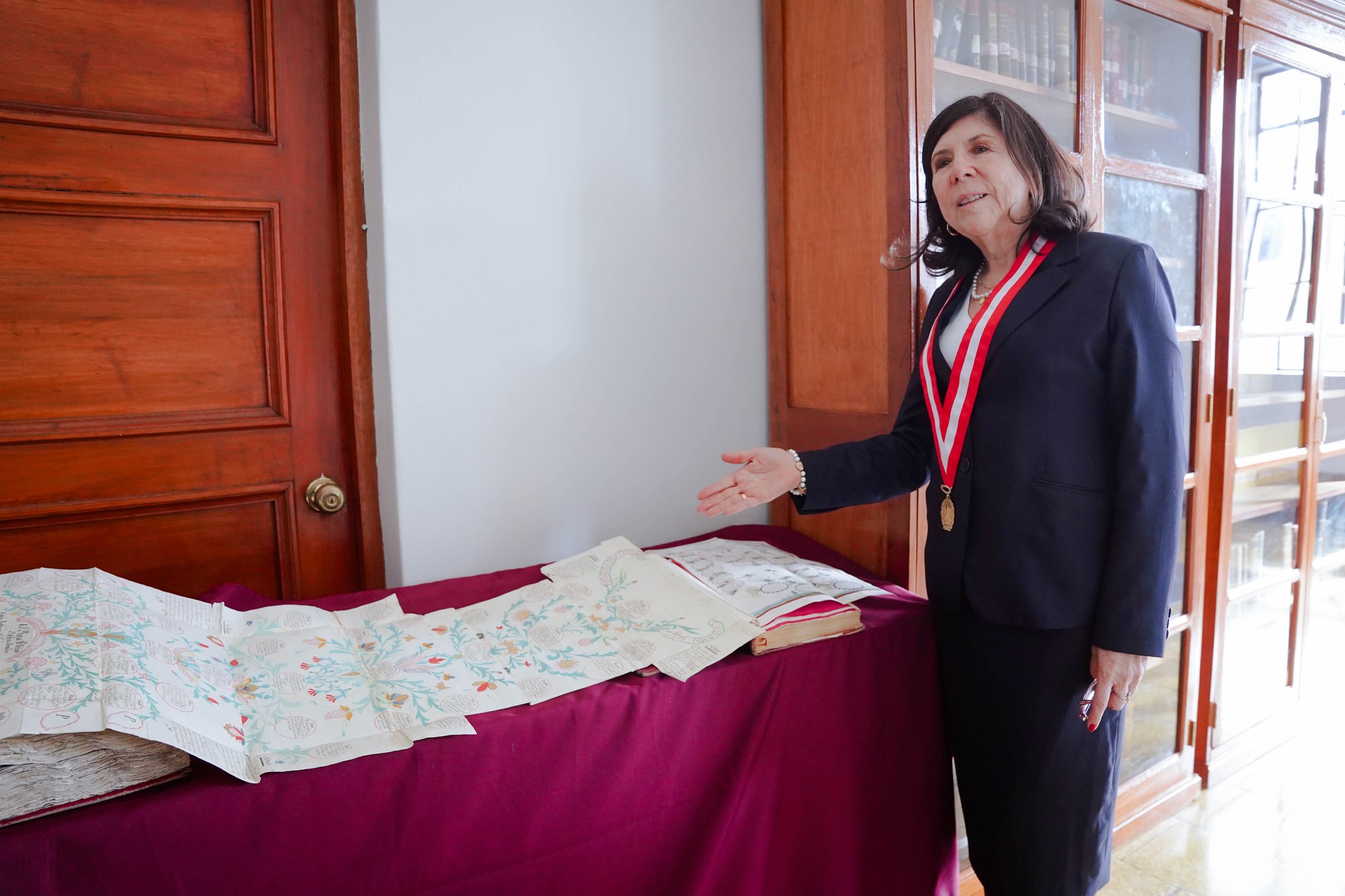 Corte Superior de Justicia de Cusco realizo exhibición de documentos históricos
