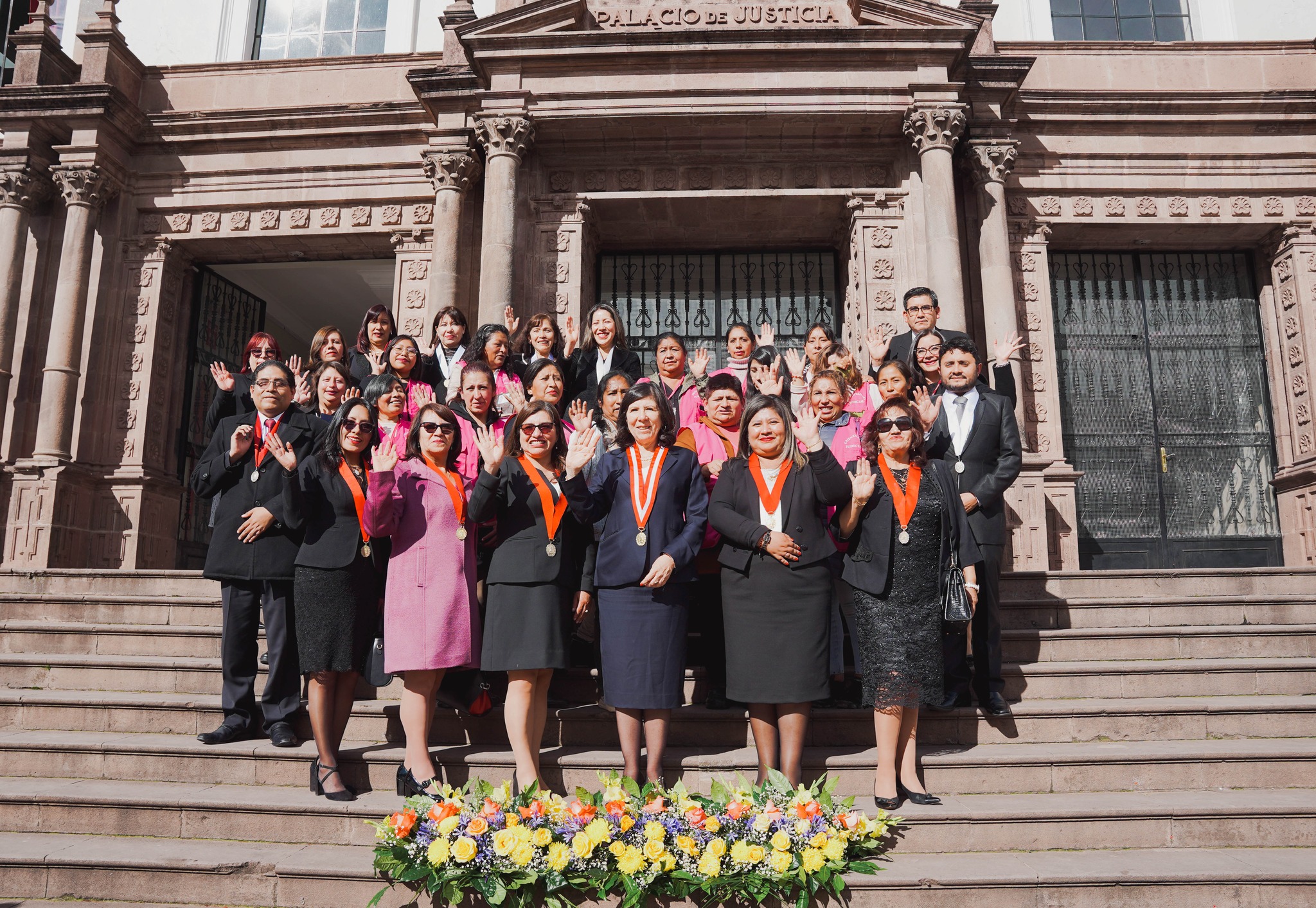Orientadoras Judiciales y Comisión de Acceso a la Justicia de Cusco sostuvieron importante diálogo con la presidenta del Poder Judicial