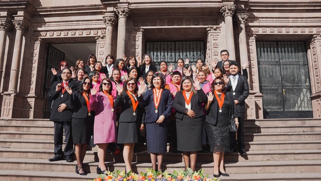 Orientadoras Judiciales y Comisión de Acceso a la Justicia de Cusco sostuvieron importante diálogo con la presidenta del Poder Judicial