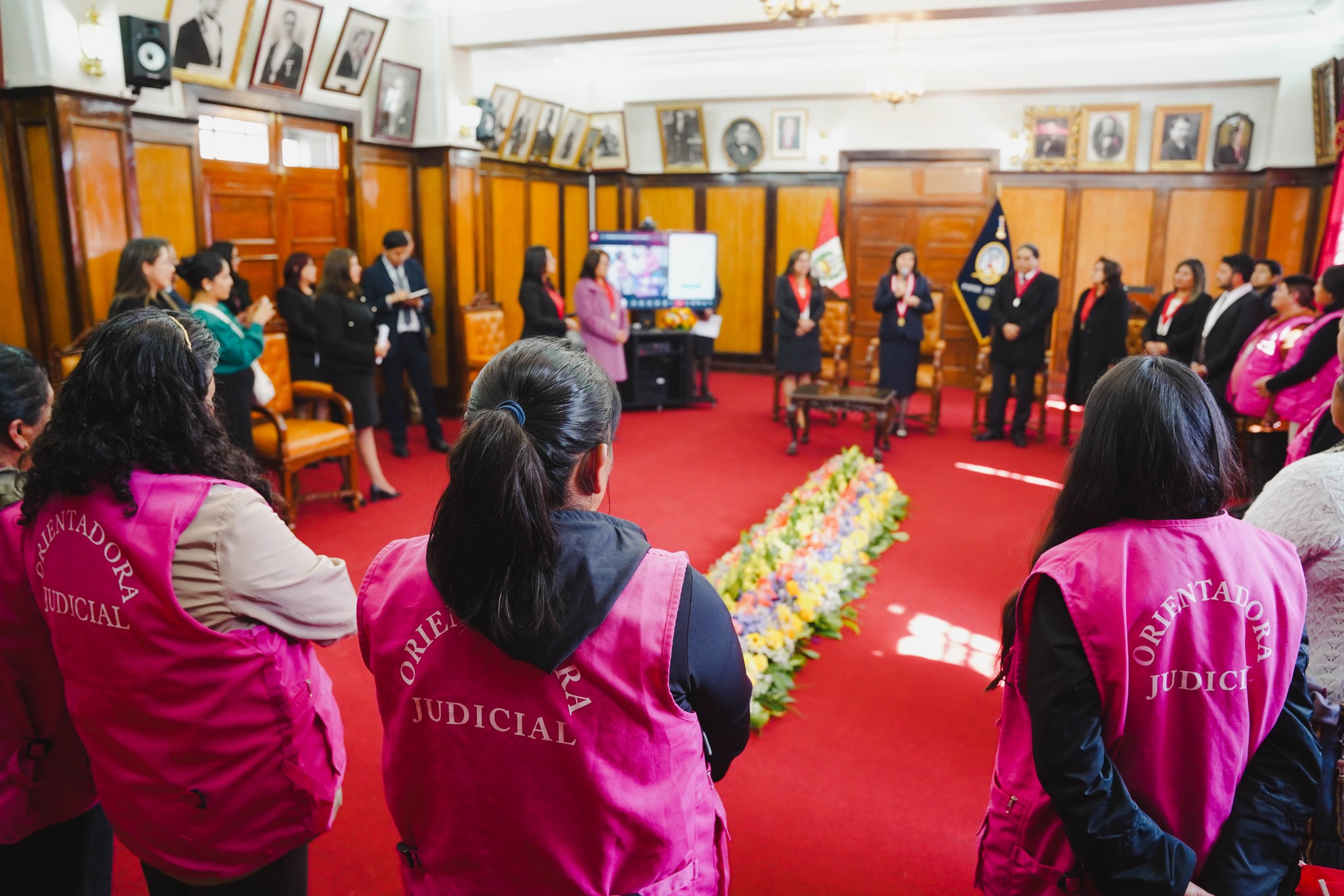 Orientadoras Judiciales y Comisión de Acceso a la Justicia de Cusco sostuvieron importante diálogo con la presidenta del Poder Judicial