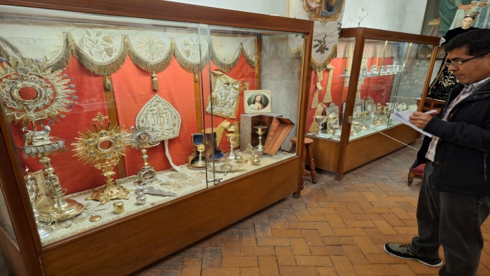 
5.	Verificación y evaluación de los bienes históricos del Museo de La Recolecta. 
