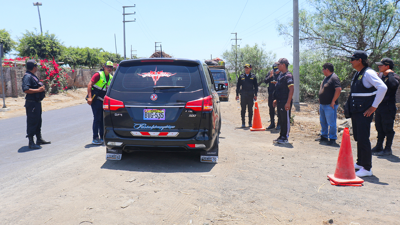 Realizan operativo inopinado para fiscalizar el transporte público