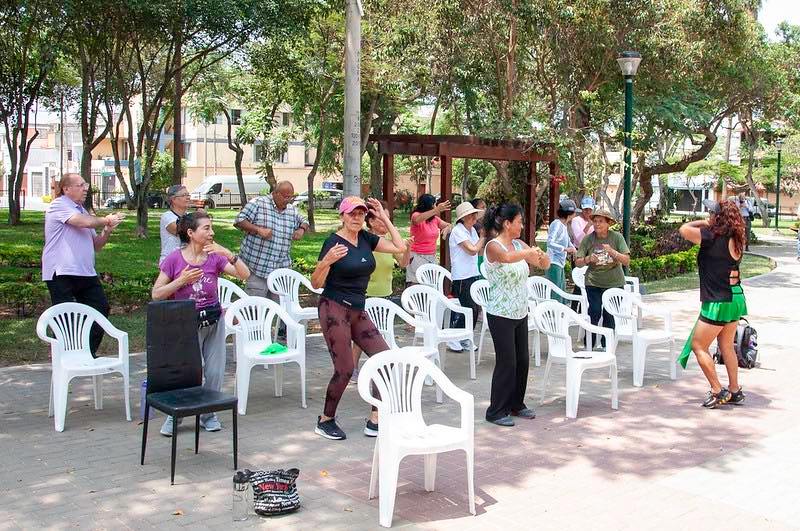 Con talleres descentralizados continuaron actividades en favor de los adultos mayores