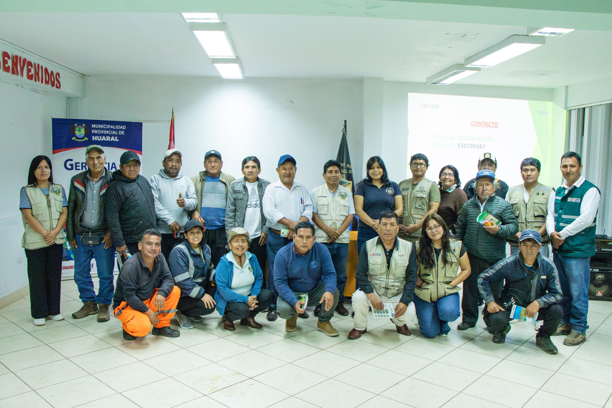 Capacitación en San Miguel de Acos: Tratamiento de Agua Potable y Control de la Mosca de la Fruta