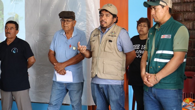 Productores agrícolas de Aucallama reciben capacitación sobre análisis de y fertilización del cultivo de fresa 