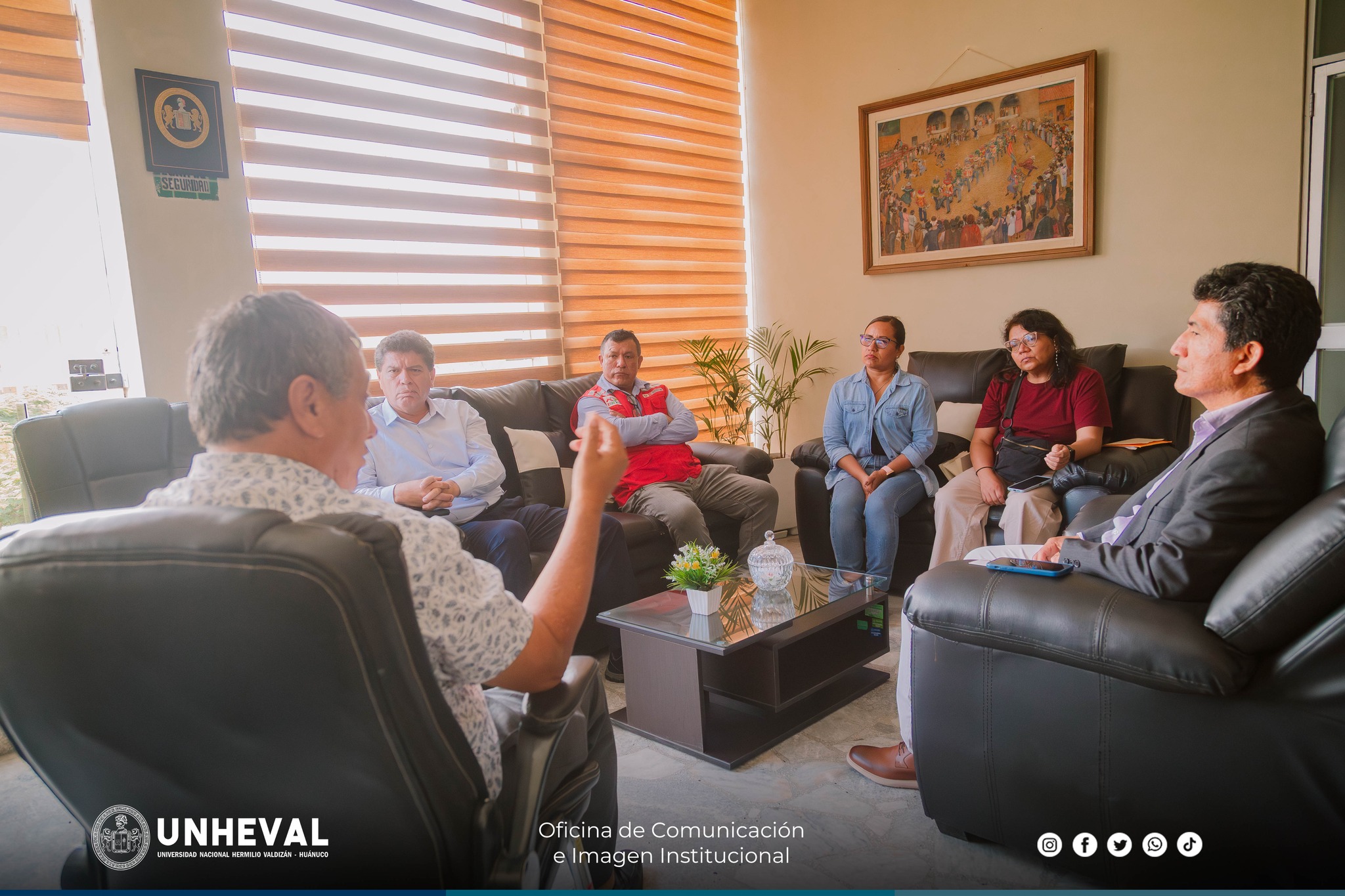 Reunión en despacho de rectorado