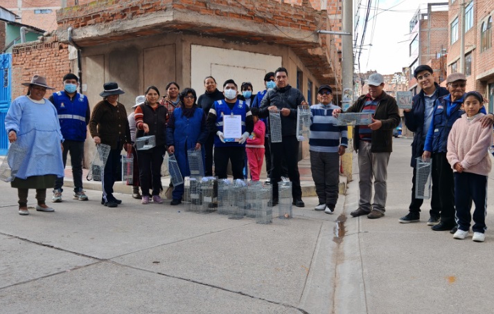Municipalidad de Puno capacita a vecinos del barrio bellavista en control de plagas