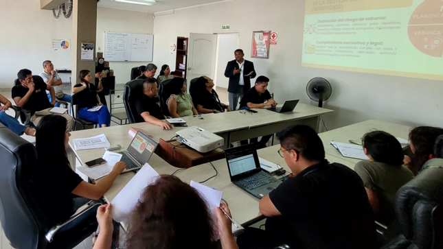 Personal en capacitacion ISO 37001