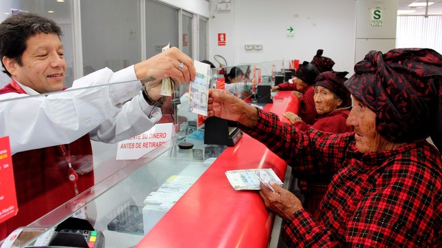Midis adelanta pagos a usuarios de Pensión 65 y Contigo ante emergencia por lluvias