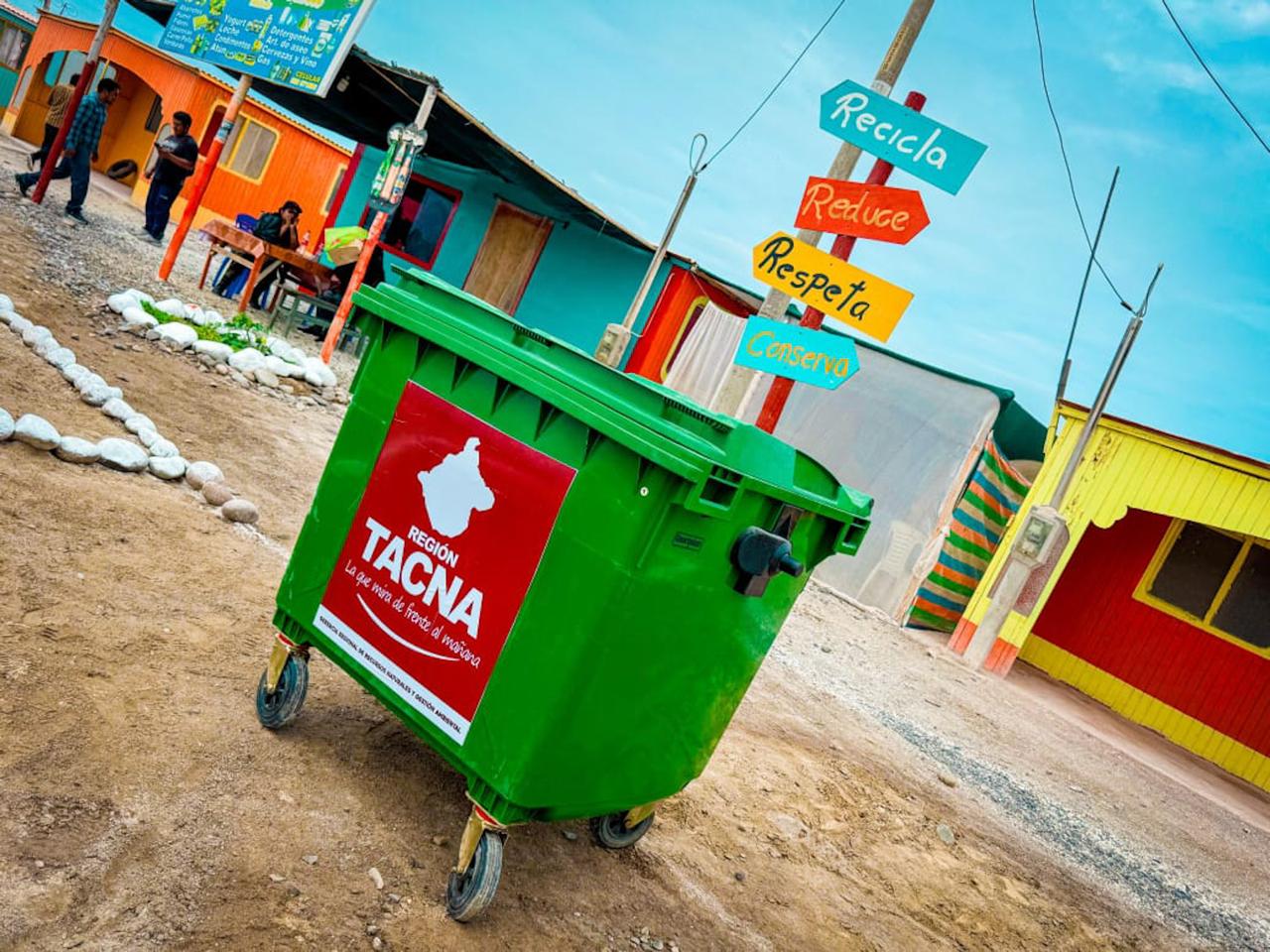 GORE Tacna da color y vida a la playa Santa Rosa