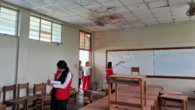 Madre de Dios.- La Contraloría General de la República, en el marco del Operativo Educación 2025, advirtió deficiencias en la infraestructura de instituciones educativas (IIEE) de la región, así como la falta de mobiliario en aulas, entre otras situaciones adversas que pondrían en riesgo la salud e integridad de la comunidad educativa en el presente año escolar.
