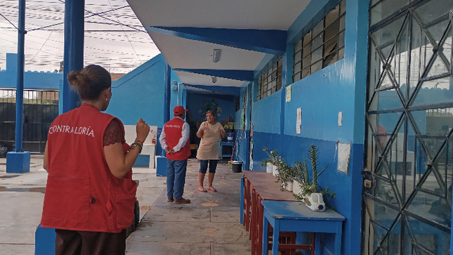 Ica.- La Contraloría General de la República, en el marco del operativo “Educación 2025”, advirtió una serie de deficiencias en la infraestructura, falta de psicólogos y docentes, carencia de baños y rampas, entre otras limitaciones que afectarían el buen inicio del año escolar en seis instituciones educativas de Ica. 
