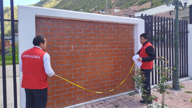 Huancavelica. - La Contraloría General de la República detectó que funcionarios y servidores de la gerencia sub regional de Angaraes otorgaron conformidad y pagaron por el mantenimiento y refacción de sus ambientes, pese a que los trabajos no fueron ejecutados en su totalidad, lo cual afectó legalidad y transparencia en la ejecución del presupuesto público.