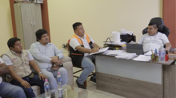 Foto Reunión de coordinación de Defensa Civil ante las lluvias