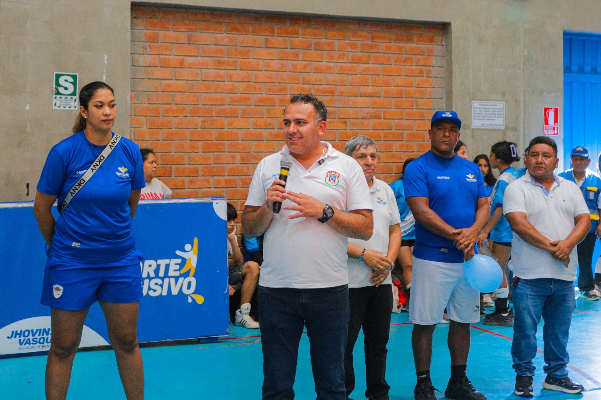 🎉 ¡Éxito en la clausura de cursos deportivos! Más de 30 mil jóvenes brillaron en la Villa Deportiva de Angamos. 🏆