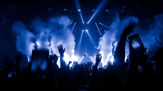 Usuarios tienen derecho a exigir la devolución oportuna del dinero de las entradas ante reprogramación de conciertos
