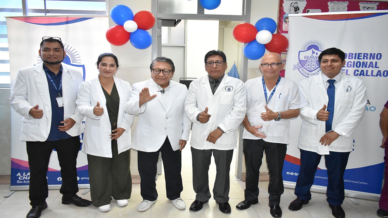 Durante el evento de inauguración 