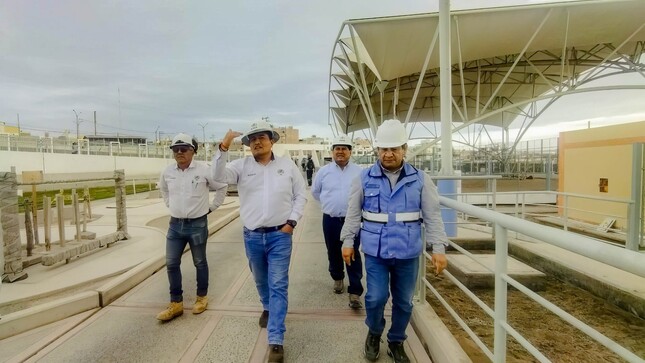 Autoridad edil y su equipo técnico realiza seguimiento a proyectos para garantizar su avance y culminación.