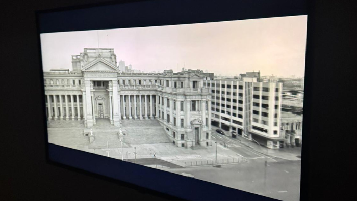 Artista peruano presenta su obra en la exposición colectiva “Cities and Eyes” en Nueva York