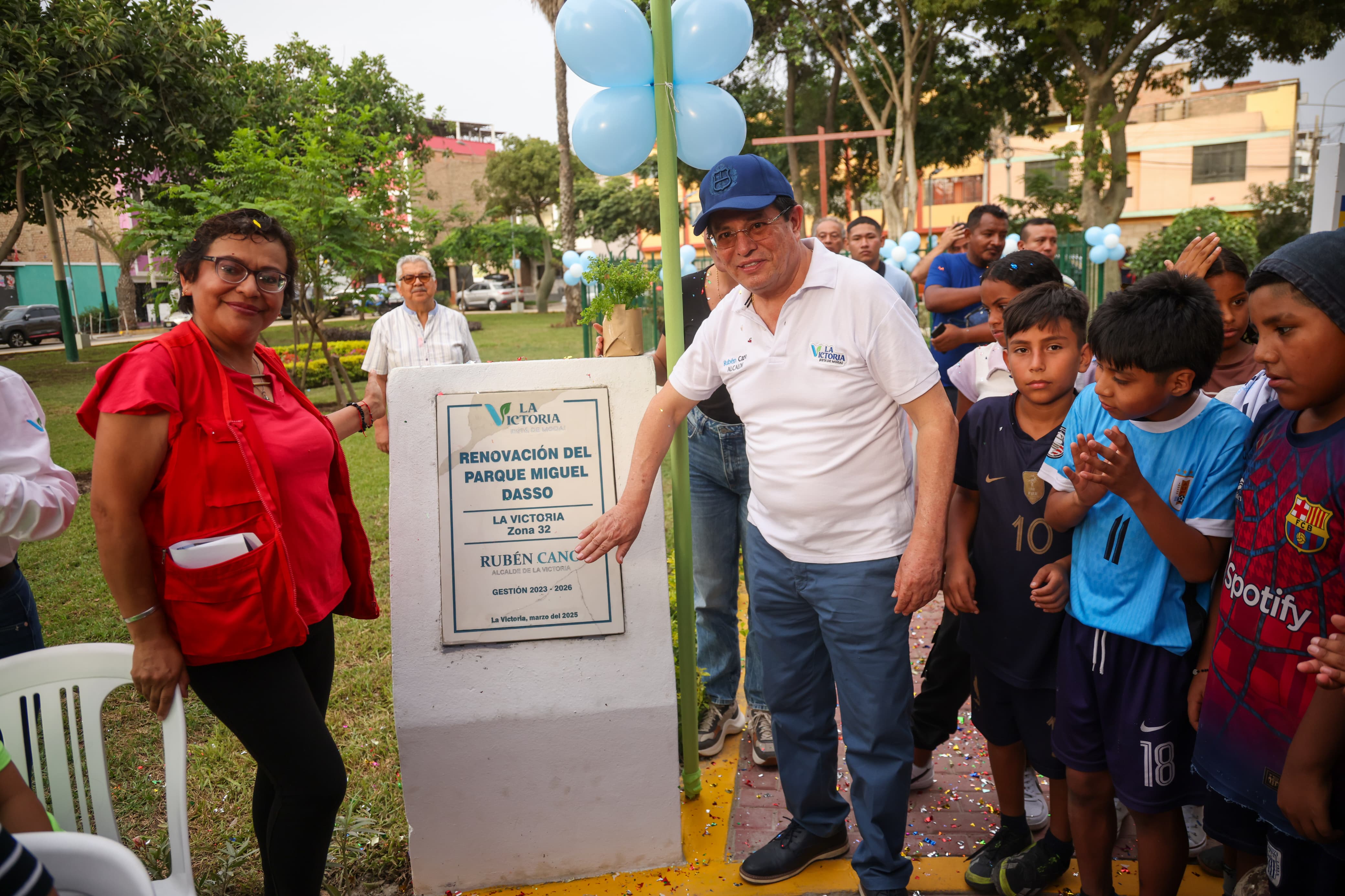 Desde que inició la gestión, se han renovado 22 parques, evidenciando el compromiso del burgomaestre por priorizar espacios seguros, limpios y gratuitos para los 200 mil vecinos