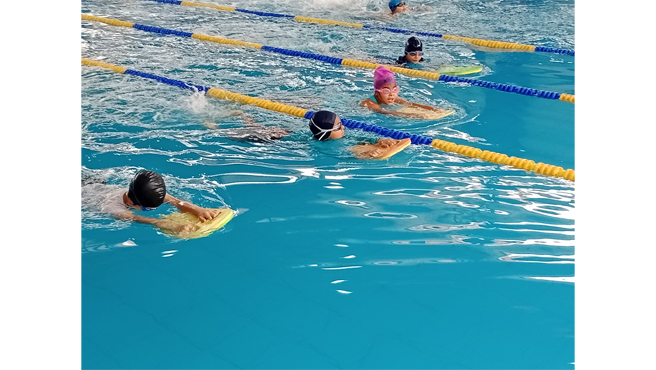 Cada prueba fue una oportunidad para superar límites, competir con determinación y compartir momentos inolvidables con sus familias y entrenadores.
Este evento no solo resaltó el alto nivel competitivo de nuestros nadadores, sino que también celebró su esfuerzo y crecimiento. 🌟 La gran premiación y entrega de diplomas se llevará a cabo este domingo 9 de marzo en el Complejo Deportivo Padre Chiqui. ¡No te lo pierdas!
🏅 Felicitaciones a todos los participantes por su dedicación y espíritu deportivo! 👏💦