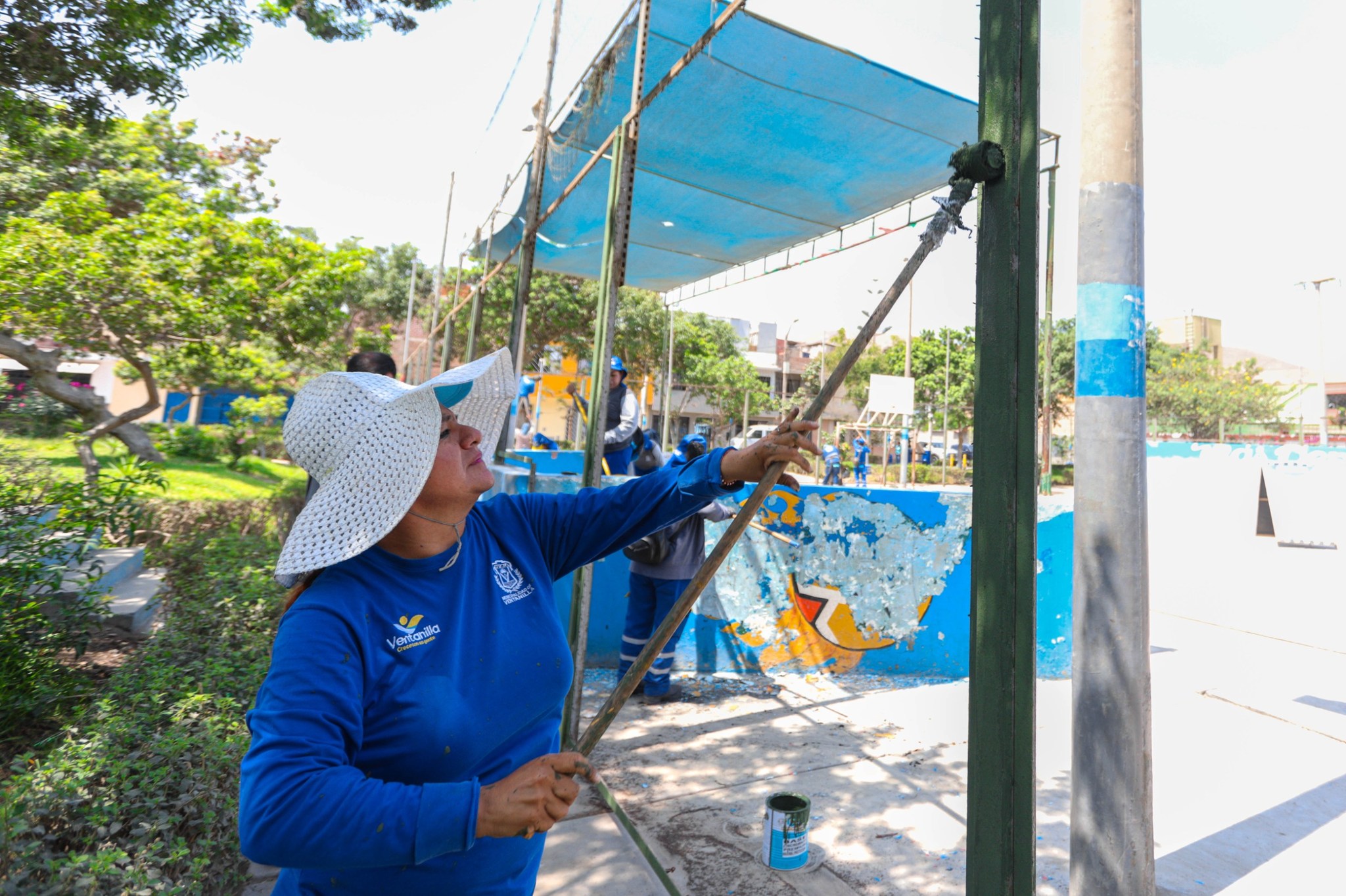 🔧🏀 Seguimos mejorando Ventanilla con el mantenimiento de la losa deportiva y parque en Los Licenciados. ¡Pronto en tu barrio! 🌟