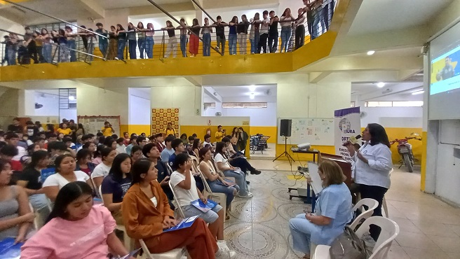 La Dirección Regional de Trabajo y Promoción del Empleo realizó con éxito la presentación de las Plataformas digitales “Mi Carrera ” y “Capacita-T”; actividades que contaron con la participación de alumnos de las Academias Preuniversitarias “Pre Uni” y “Exitus”.