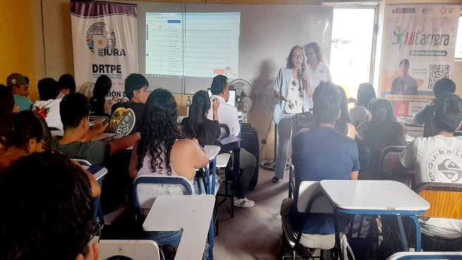 La Dirección Regional de Trabajo y Promoción del Empleo realizó con éxito la presentación de las Plataformas digitales “Mi Carrera ” y “Capacita-T”; actividades que contaron con la participación de alumnos de las Academias Preuniversitarias “Pre Uni” y “Exitus”.