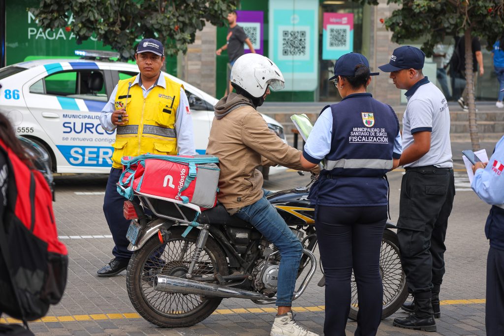 Municipalidad de Surco inicia proceso sancionador a motorizados de delivery que no cuentan con código QR para transitar en el distrito