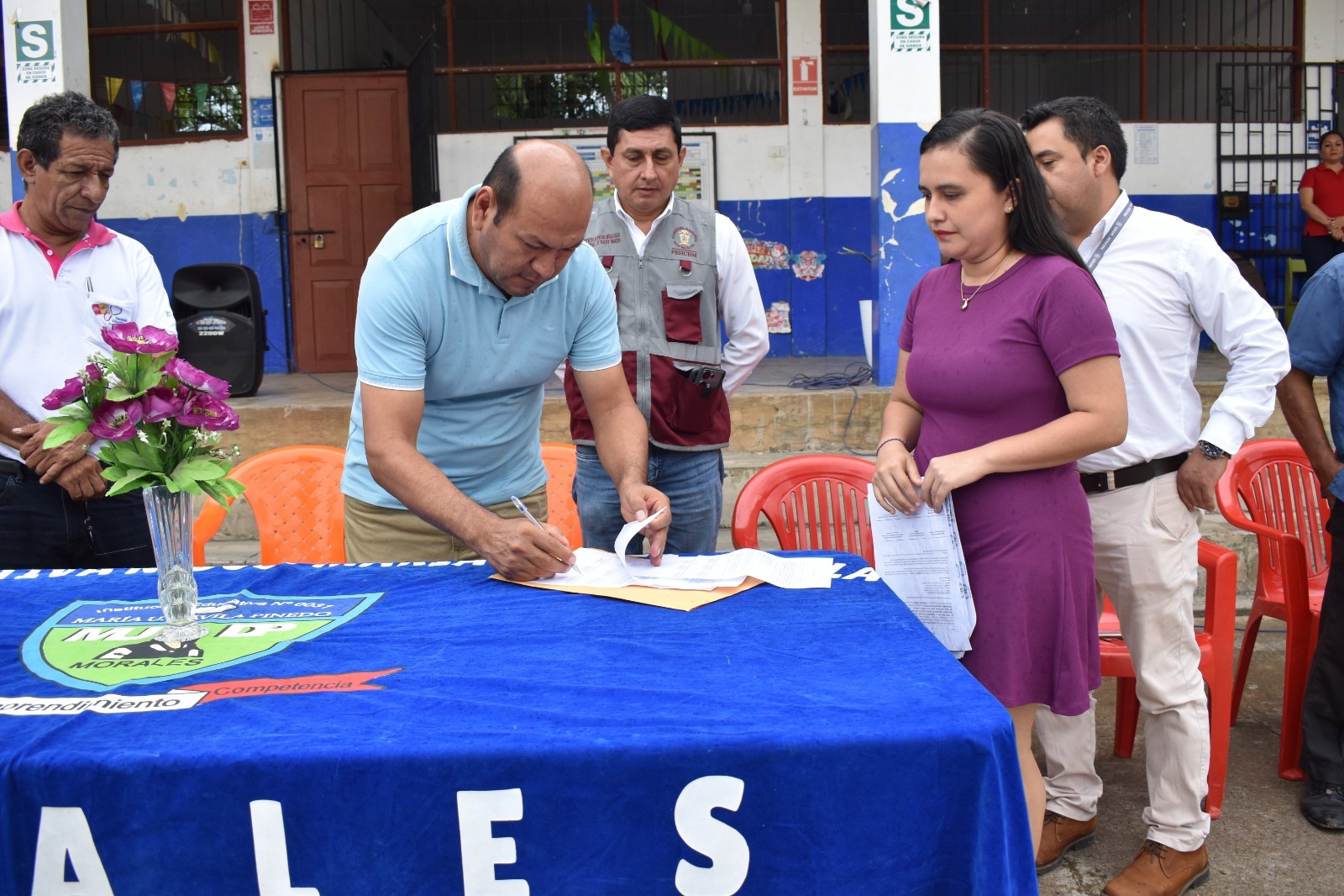 Buscan mejorar Instituciones Educativas.