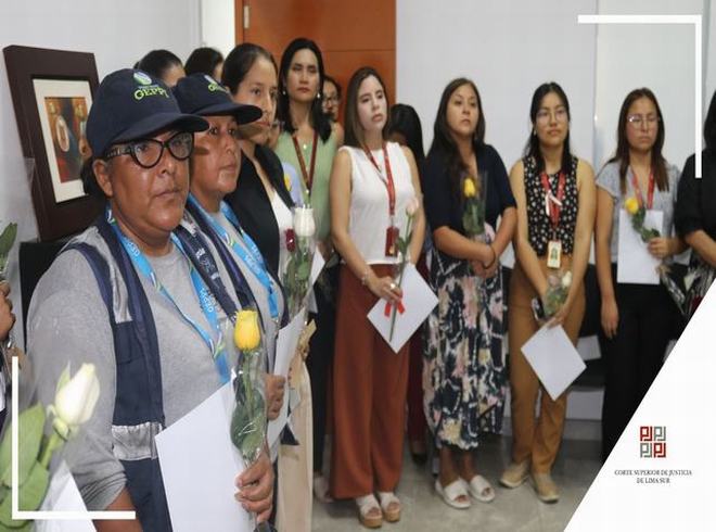  Dra. Hilda Piedra Rojas reconoce a las mujeres de la Corte de Lima Sur en su día 