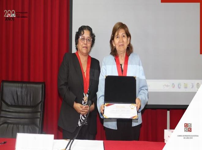 Exitosa conferencia magistral en conmemoración al Día Internacional de la Mujer y Día Internacional de la Jueza
