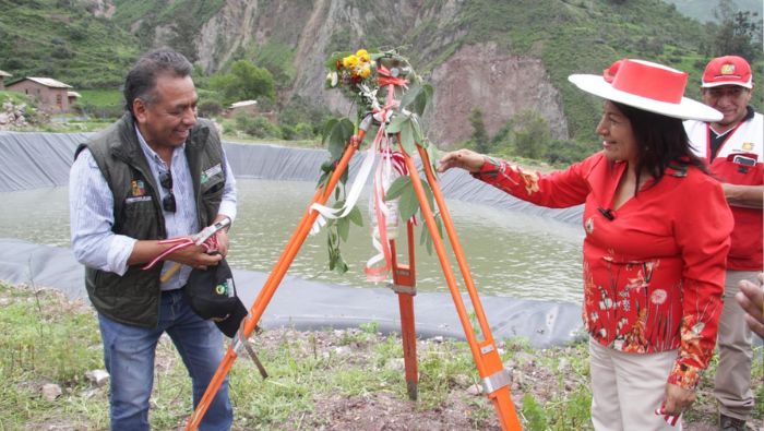 Microreservorios con geomembrana garantizan el acceso sostenible al agua en Sangallaya