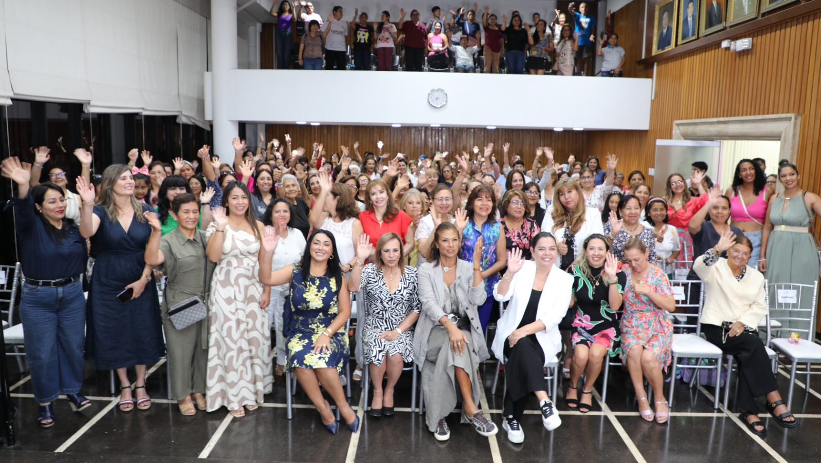 Foro “El arte de soñar, la fuerza de crear”: una celebración de empoderamiento femenino en el Día Internacional de la Mujer