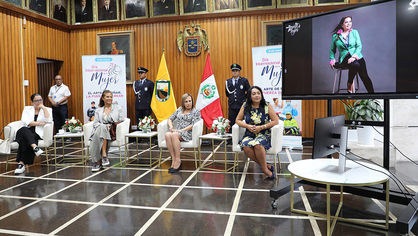 Foro “El arte de soñar, la fuerza de crear”: una celebración de empoderamiento femenino en el Día Internacional de la Mujer