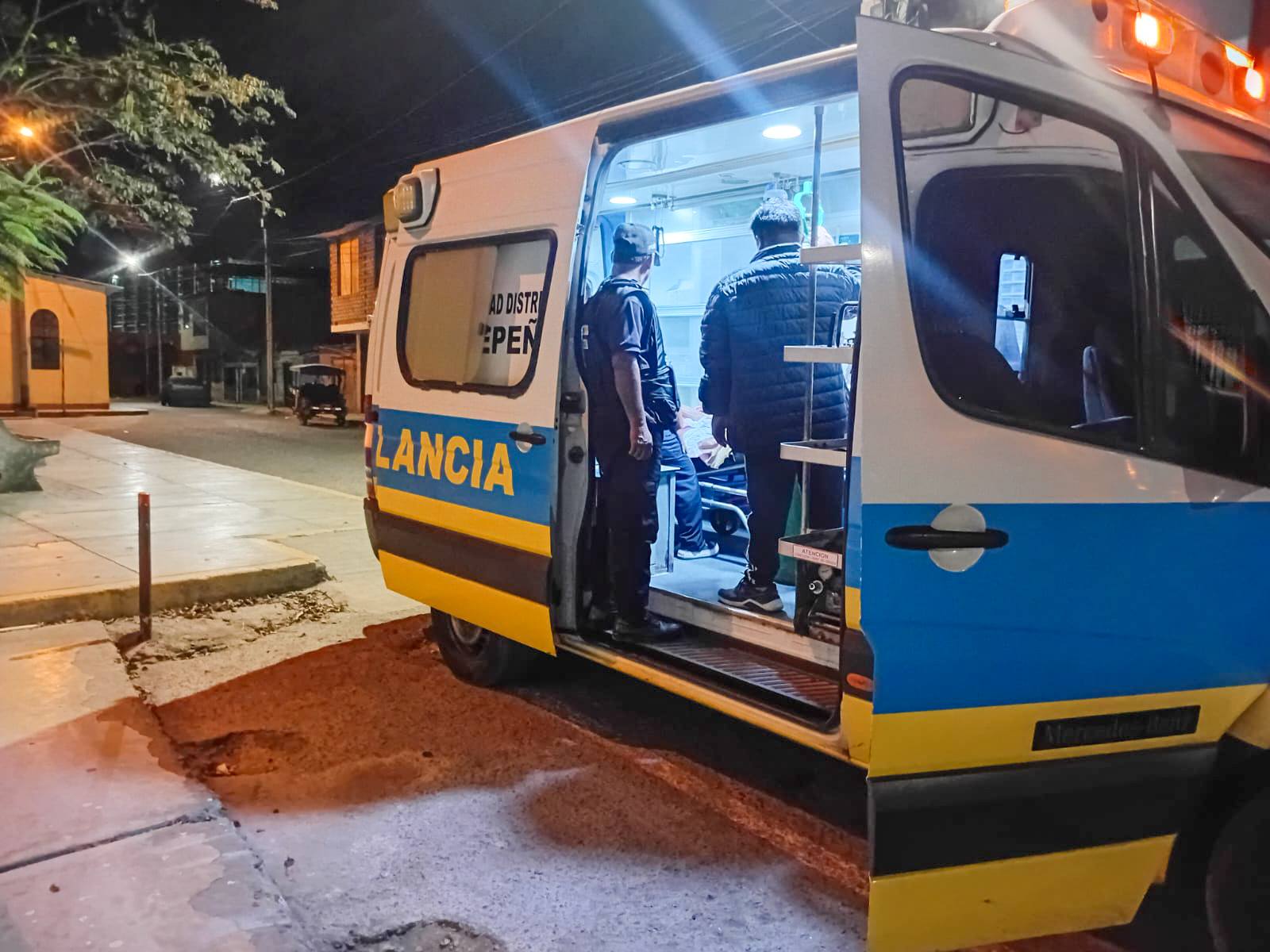 Orden de traslado del paciente al Hospital "Eleazar Guzmán Barrón" de Nuevo Chimbote