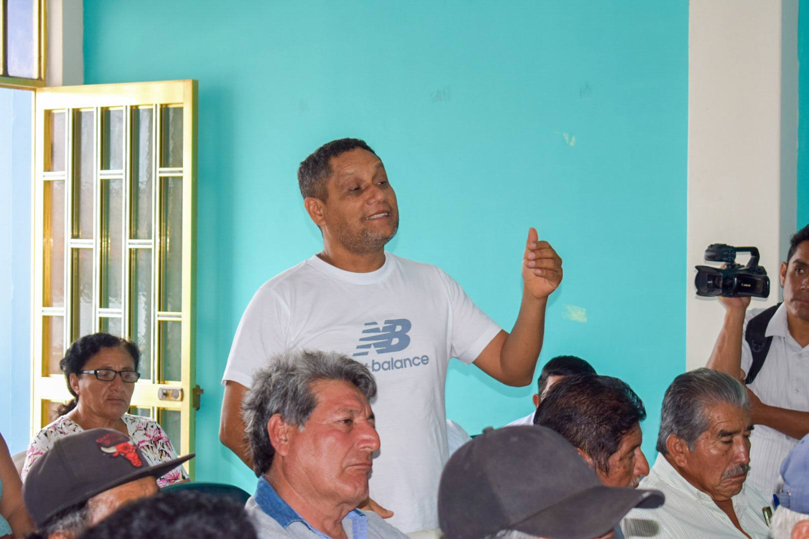 Alcalde Manuel Figueroa participa de reunión de coordinación en las instalaciones de la Junta de Usuarios de Nepeña