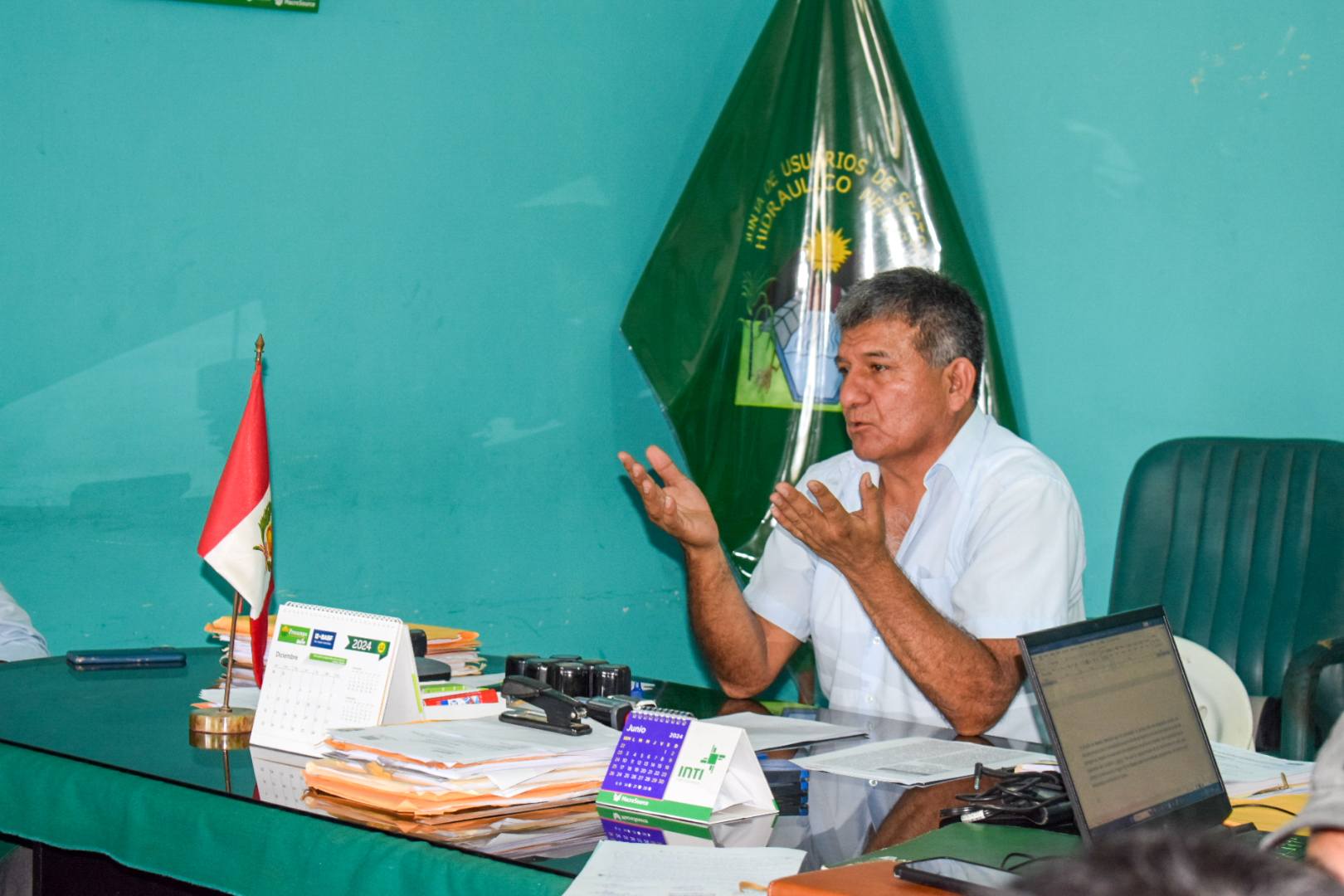 Alcalde Manuel Figueroa participa de reunión de coordinación en las instalaciones de la Junta de Usuarios de Nepeña