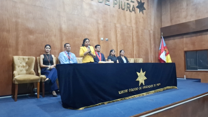 Con total normalidad se realizó examen de conocimientos para cubrir plazas CAS