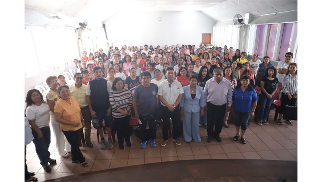 Esta jornada estuvo dirigida a los docentes de nivel inicial, primaria y secundaria de nuestro distrito, reafirmando el compromiso de seguir trabajando por una educación de calidad para nuestros niños y jóvenes.