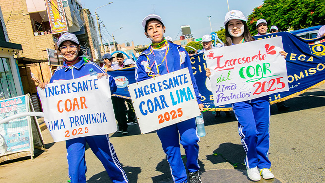 Autoridades participan del pasacalle del buen inicio del año escolar 2025 en Huarmey