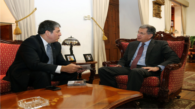 Presidente del TC Ósc ar Urviola recibió la visita del embajador de Paraguay Julio Duarte