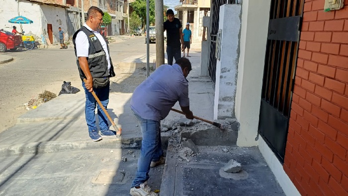 Demolición de la vía pública
