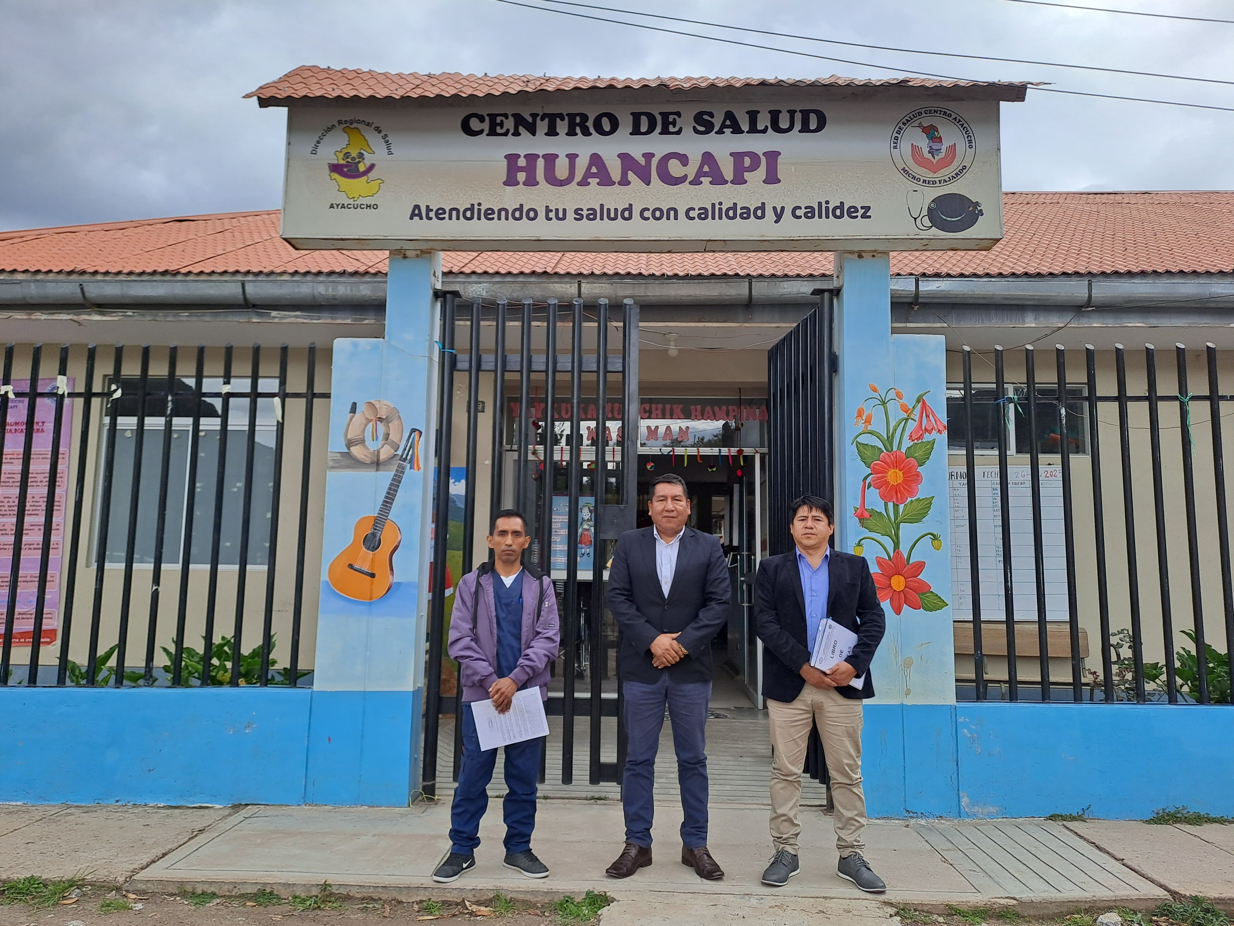 Presentando a los nuevos jefes de Microredes de Fajardo y Sucre